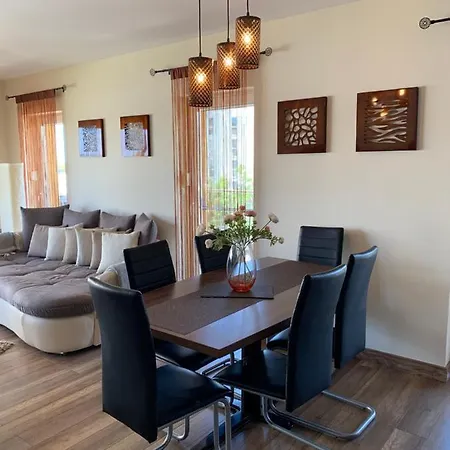 Admiral Luxury Viii Apartman 아파트 시오포크