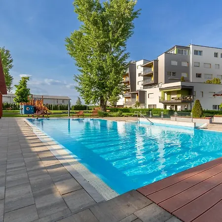 Admiral Luxury Viii Apartman 아파트 시오포크
